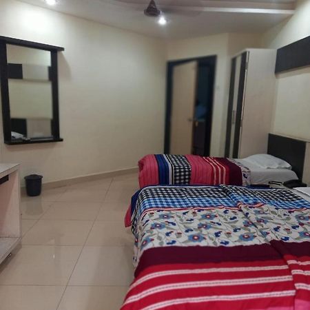 Sharan Hotel Shirdi Zewnętrze zdjęcie